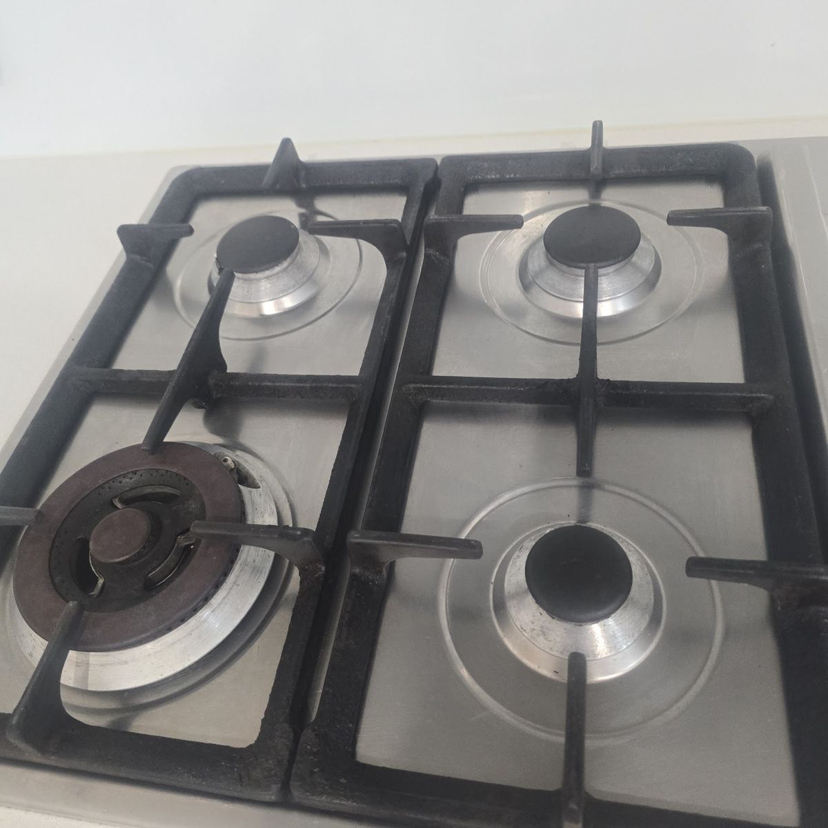 Kitchen, bathroom or living area cleaned by Royal Home Cleaning, photo 13