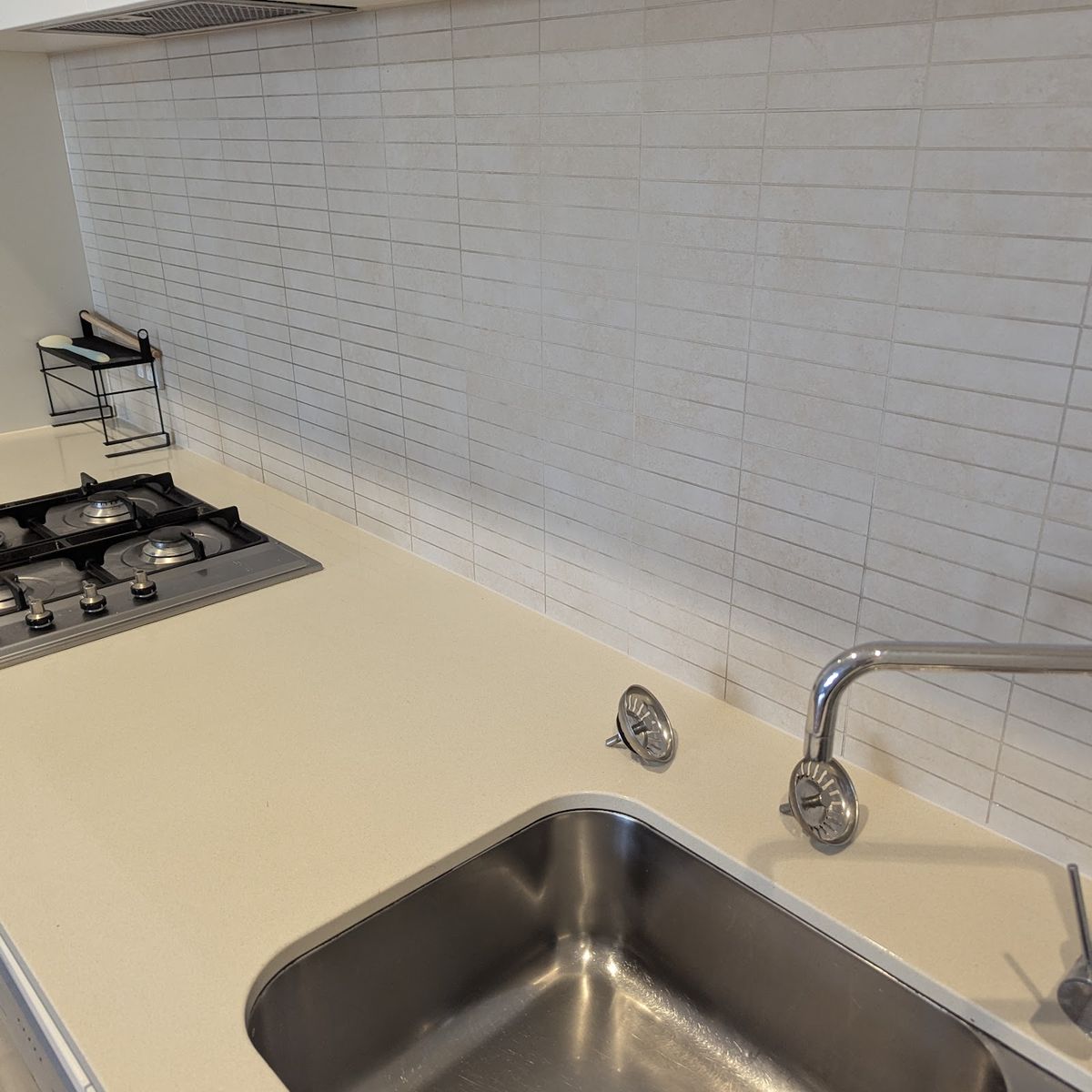 Kitchen, bathroom or living area cleaned by Royal Home Cleaning, photo 14