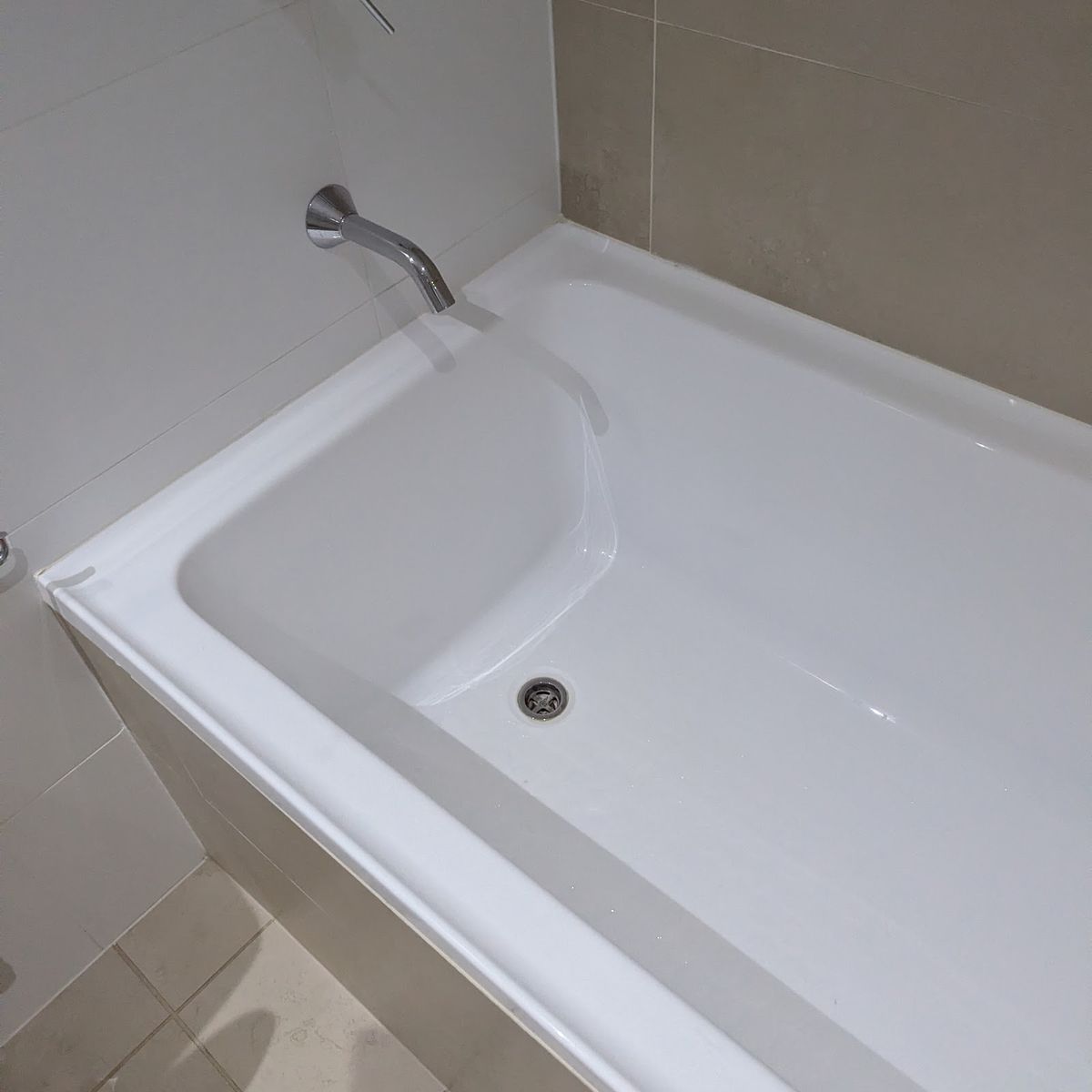 Kitchen, bathroom or living area cleaned by Royal Home Cleaning, photo 16
